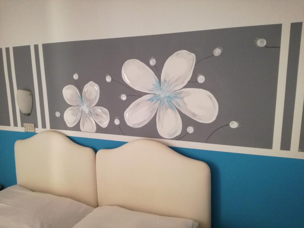 Albergo B&B Serafini Rimini Bagian luar foto